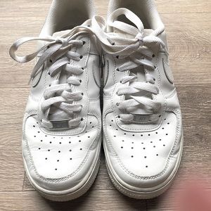 Nike AF1 Air Force 1 sz US 6.5
